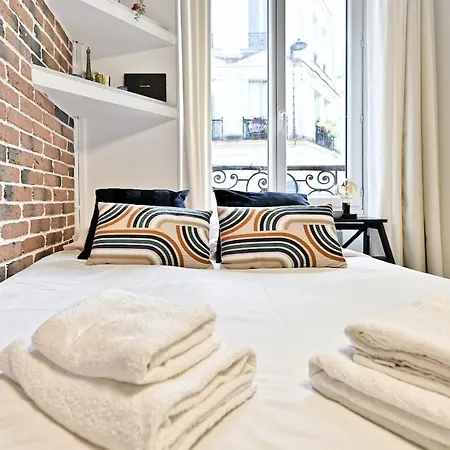 Small, Cozy And Centrally #marsh - Iii Parigi